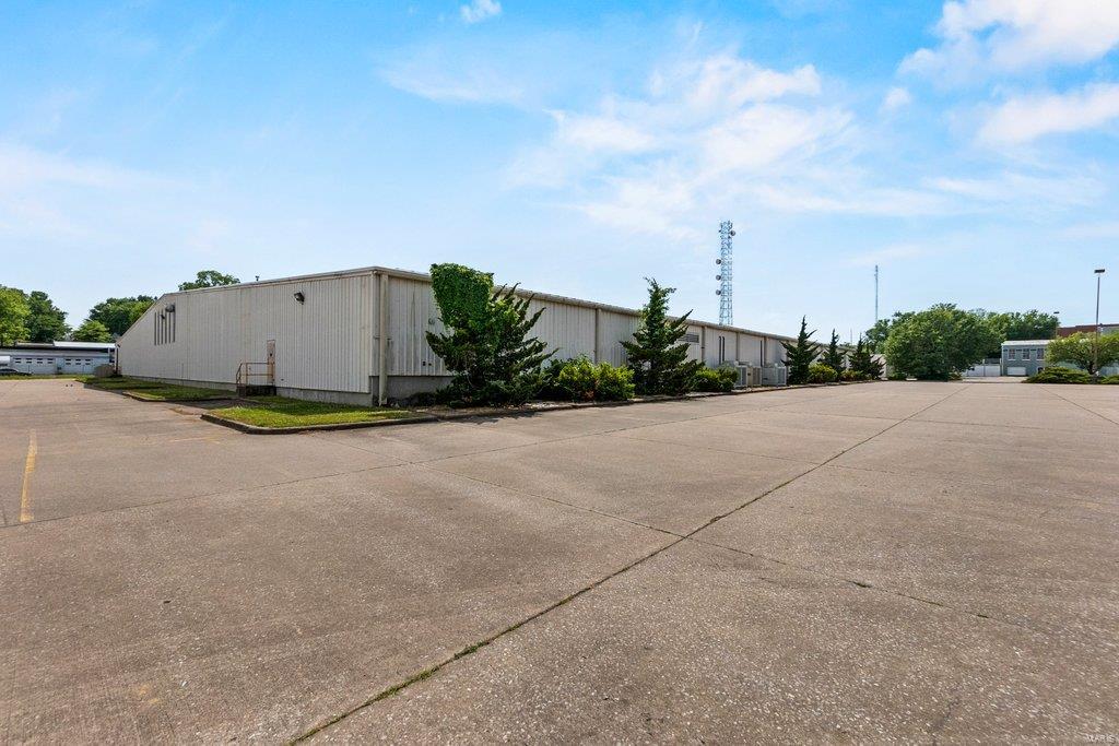 Henderson - Commercial Sale