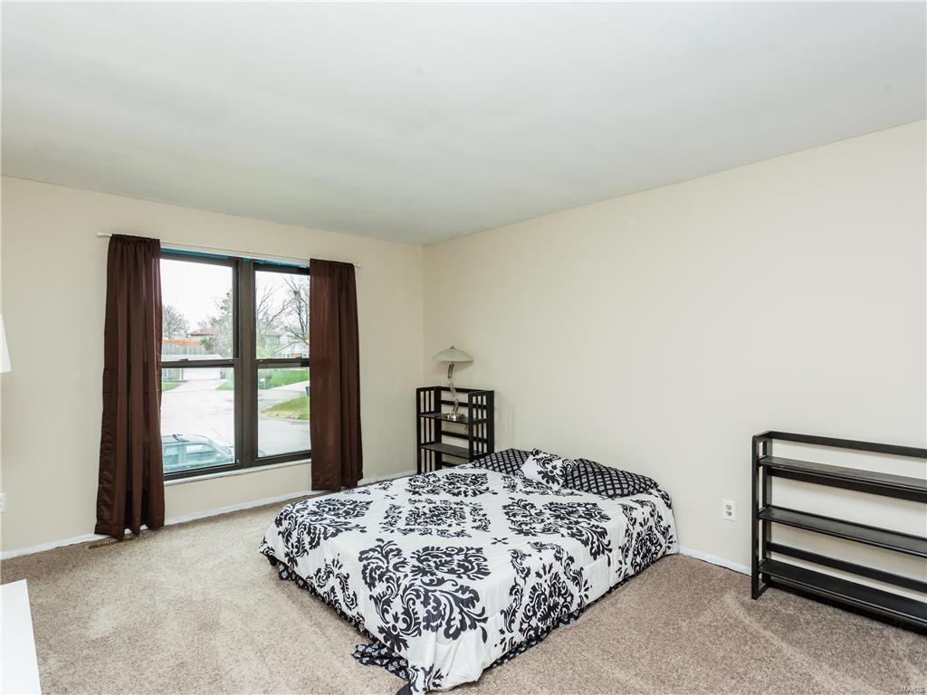 Country Lake Estate #1 - Residential