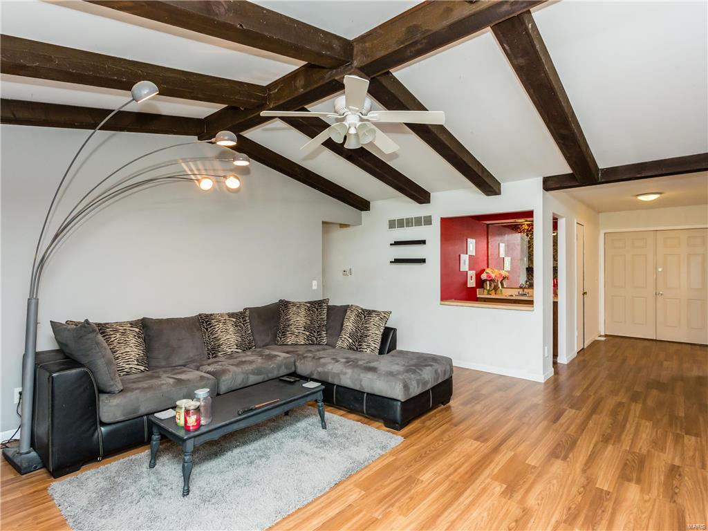 Country Lake Estate #1 - Residential