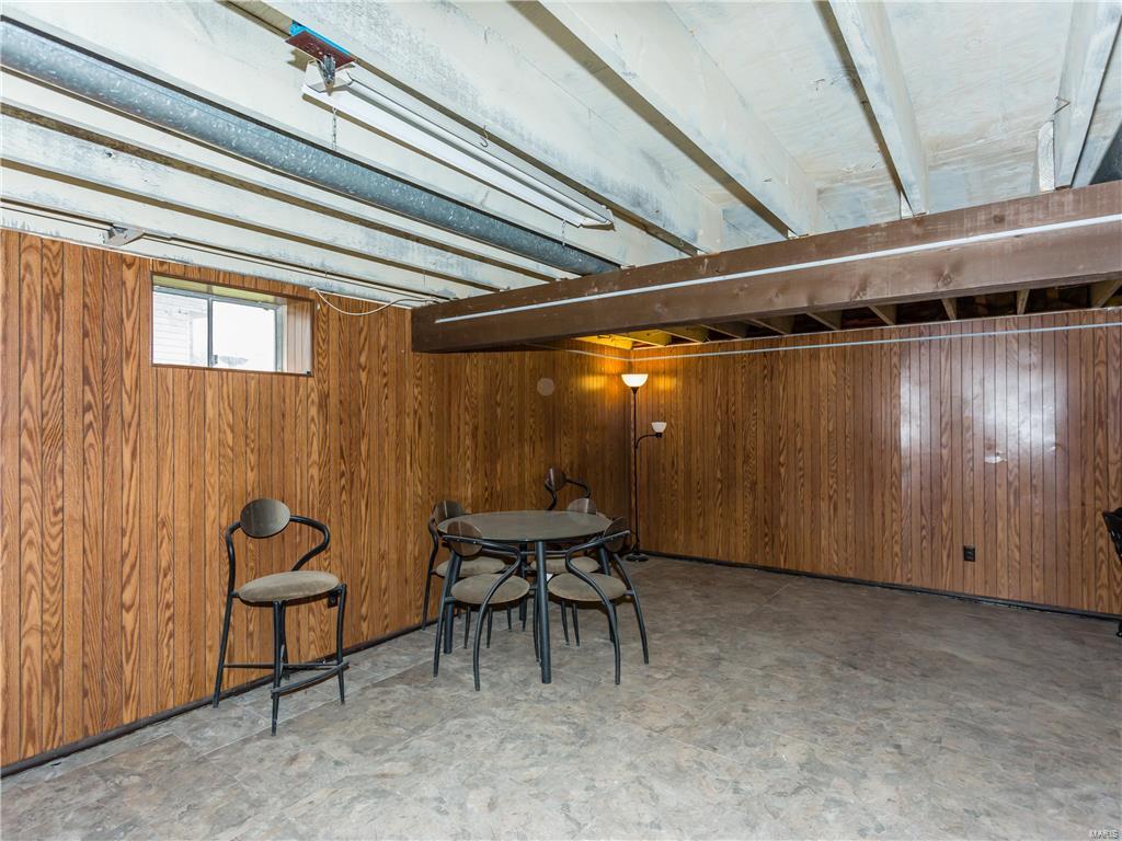 Country Lake Estate #1 - Residential