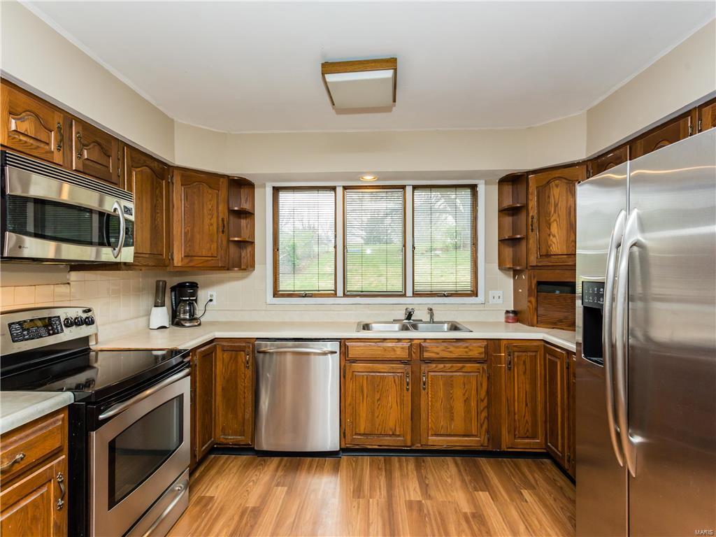 Country Lake Estate #1 - Residential