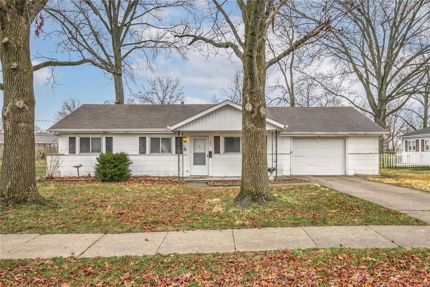 Amazing price for O'Fallon! Perfect home for a beginning family or if you're looking to expand your rental portfolio. This adorable Ranch is well kept, in a great location and offers an open floor plan with a spacious living room and eat in kitchen with a rear entry to a great backyard. 3 bedrooms 1.5 bathes, main floor laundry and an over-sized 1 car garage. Tenant occupies the property please do not disturb but will be vacant at closing.