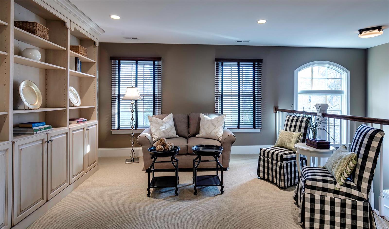 Hawthorne Meadow - Residential