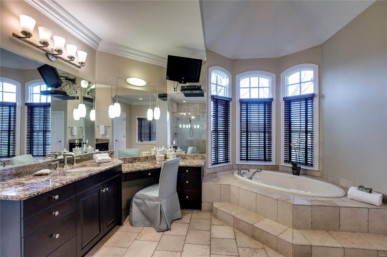 Hawthorne Meadow - Residential