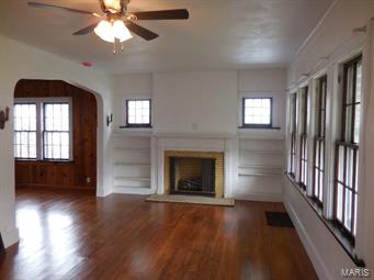 E B Hammack - Residential Lease
