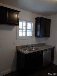 E B Hammack - Residential Lease