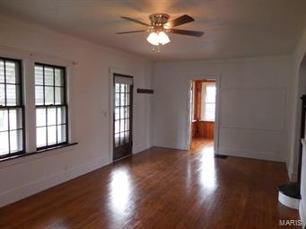 E B Hammack - Residential Lease