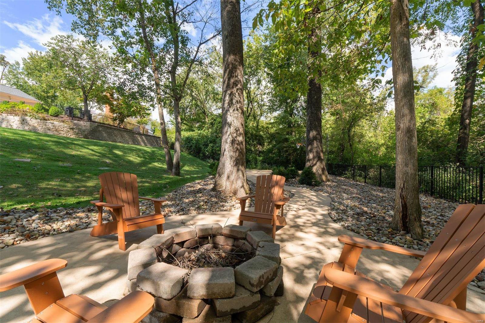 Twin Creek Road 2 - Residential