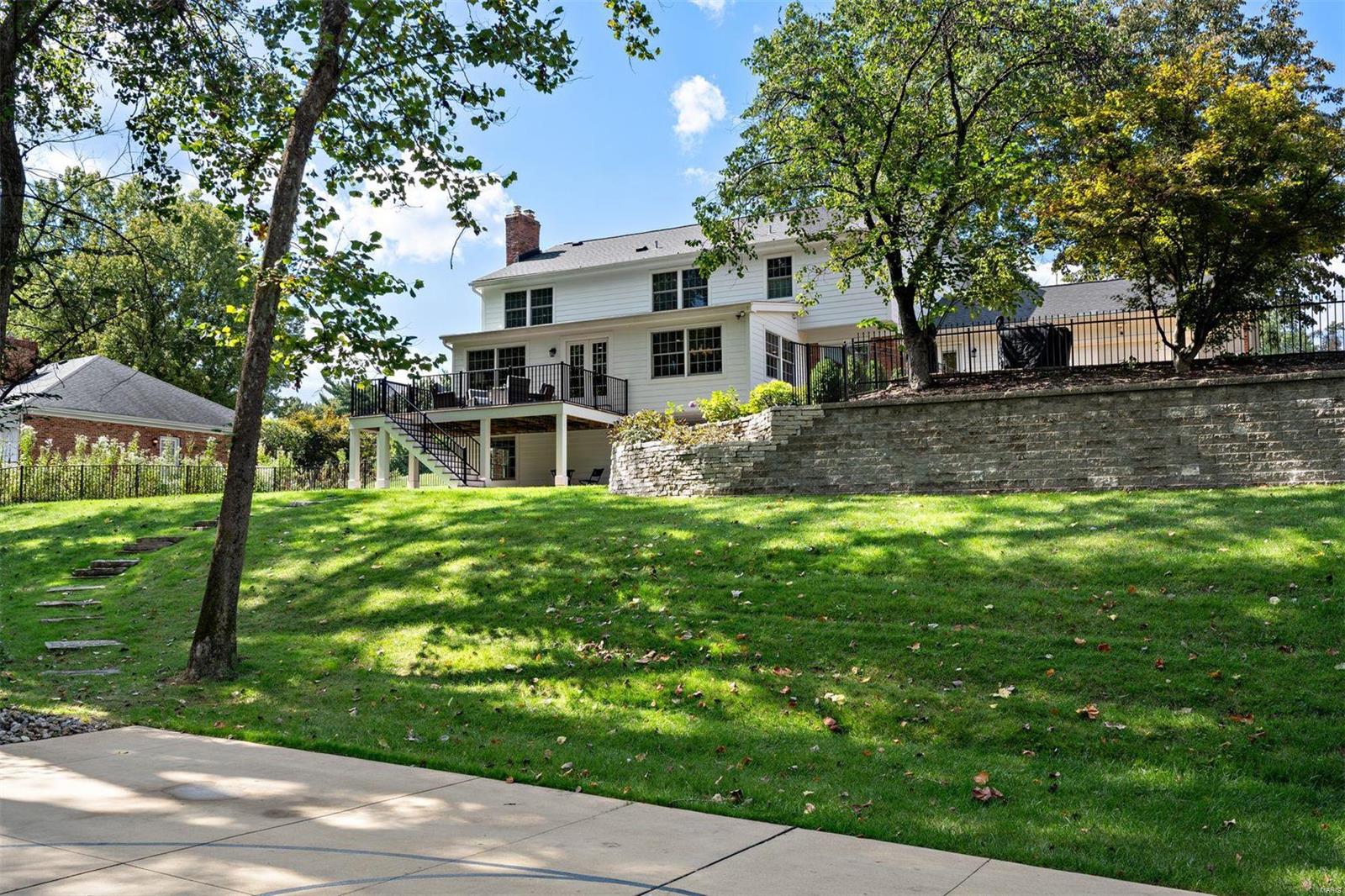 Twin Creek Road 2 - Residential