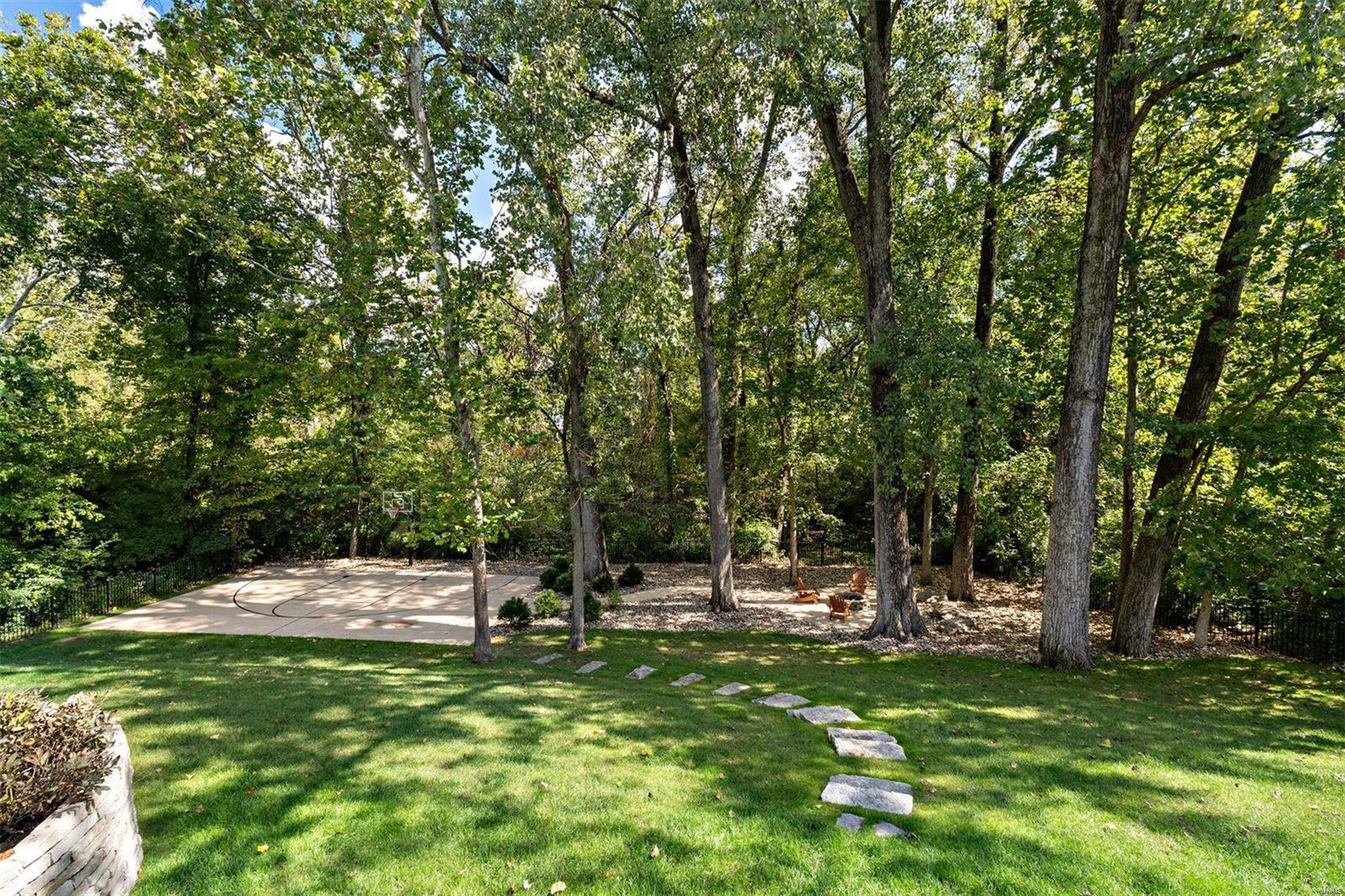 Twin Creek Road 2 - Residential