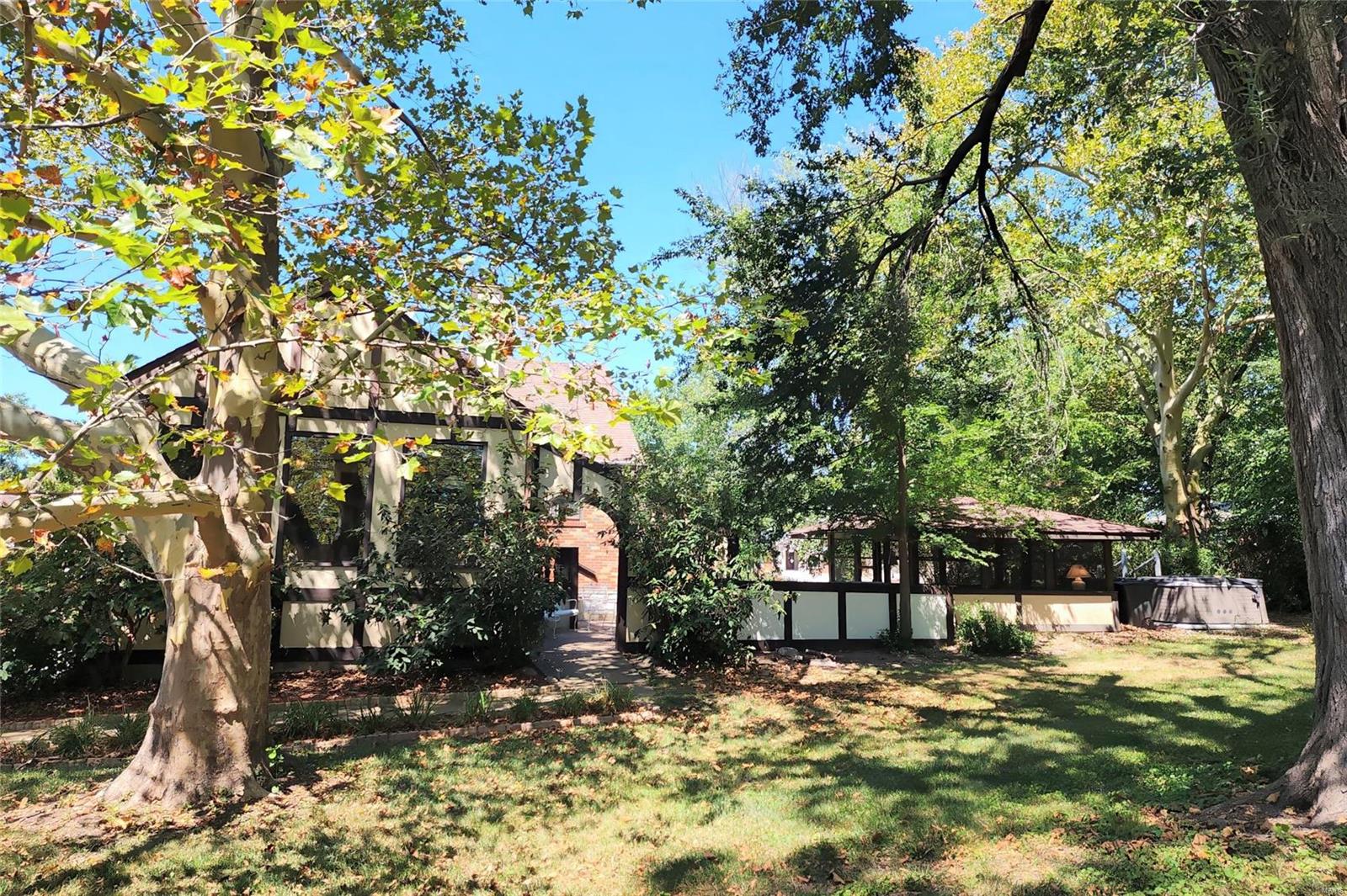Hilltop Estates Lts 25 & 26 - Residential Lease