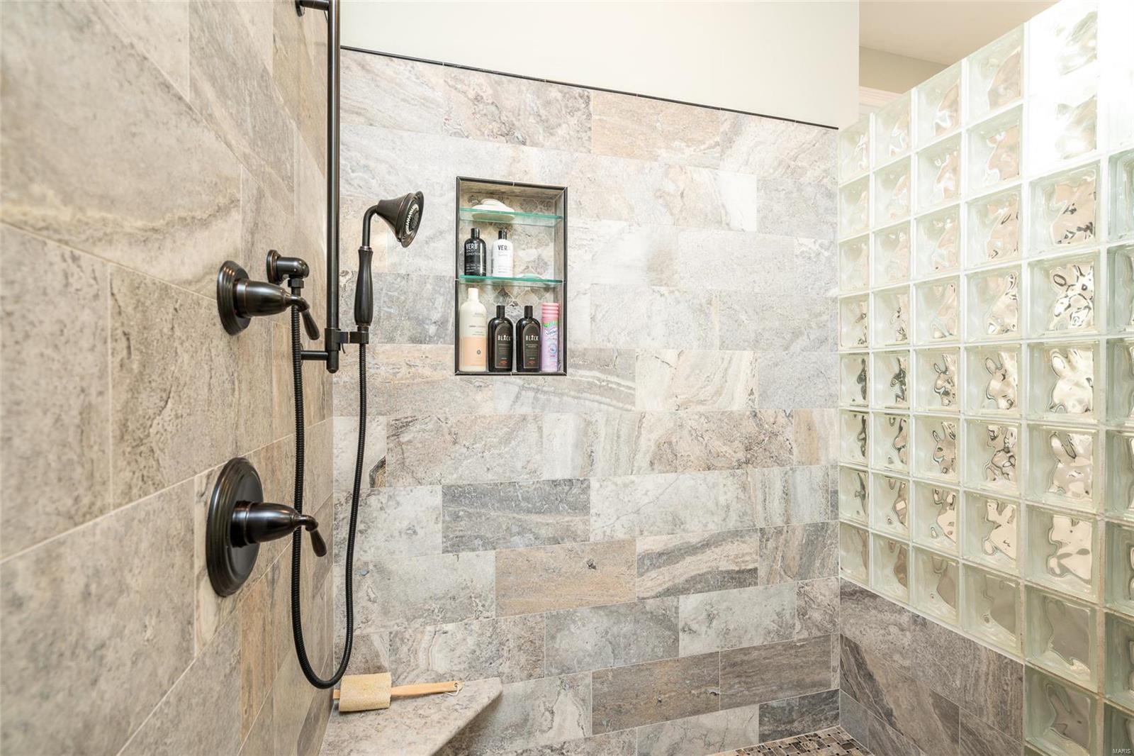 Estates At Mill Hill The - Residential