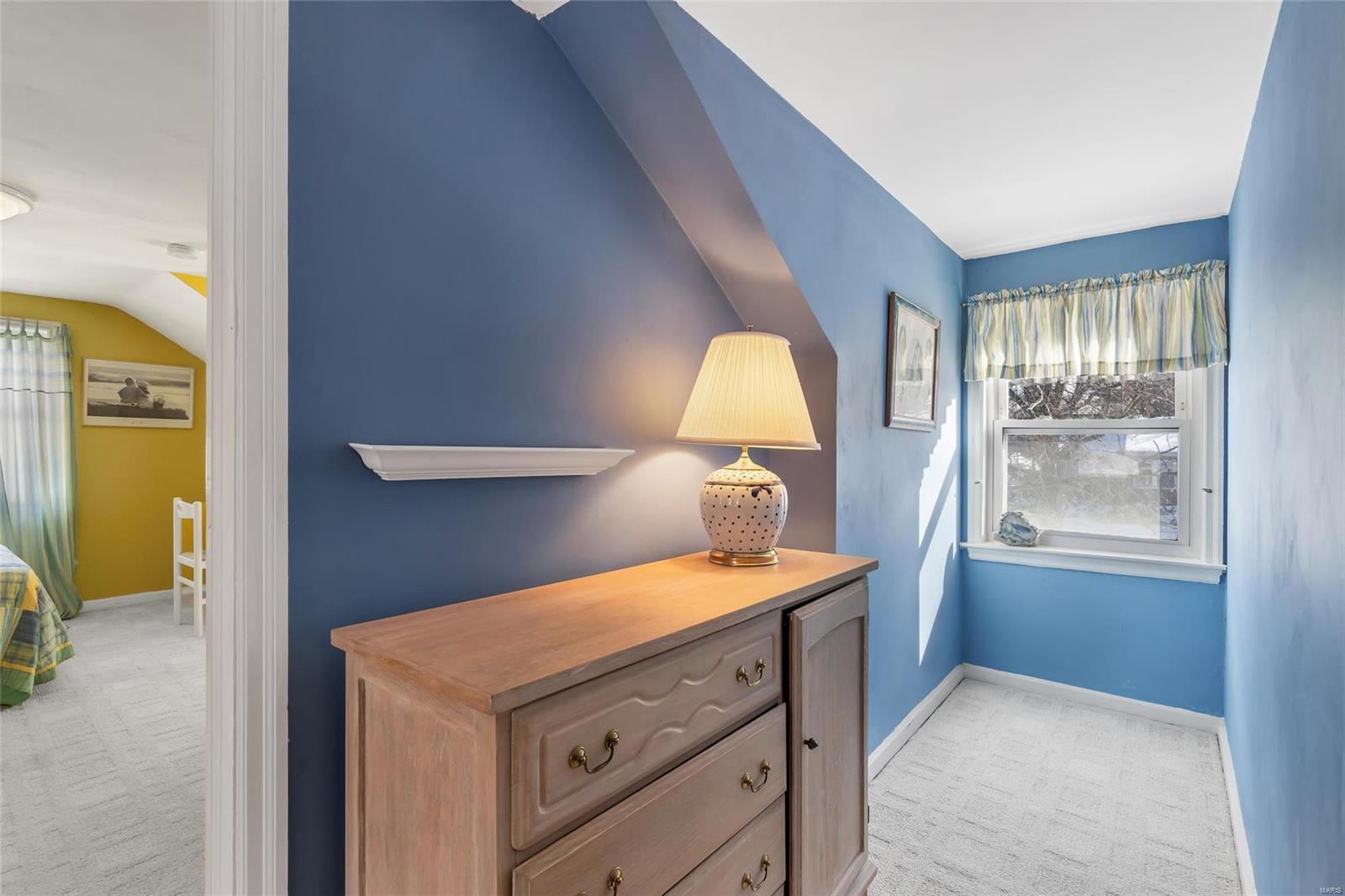 Webster Groves, Missouri 63119, United States, 4 Bedrooms Bedrooms, ,2 BathroomsBathrooms,Residential,Pending,19871