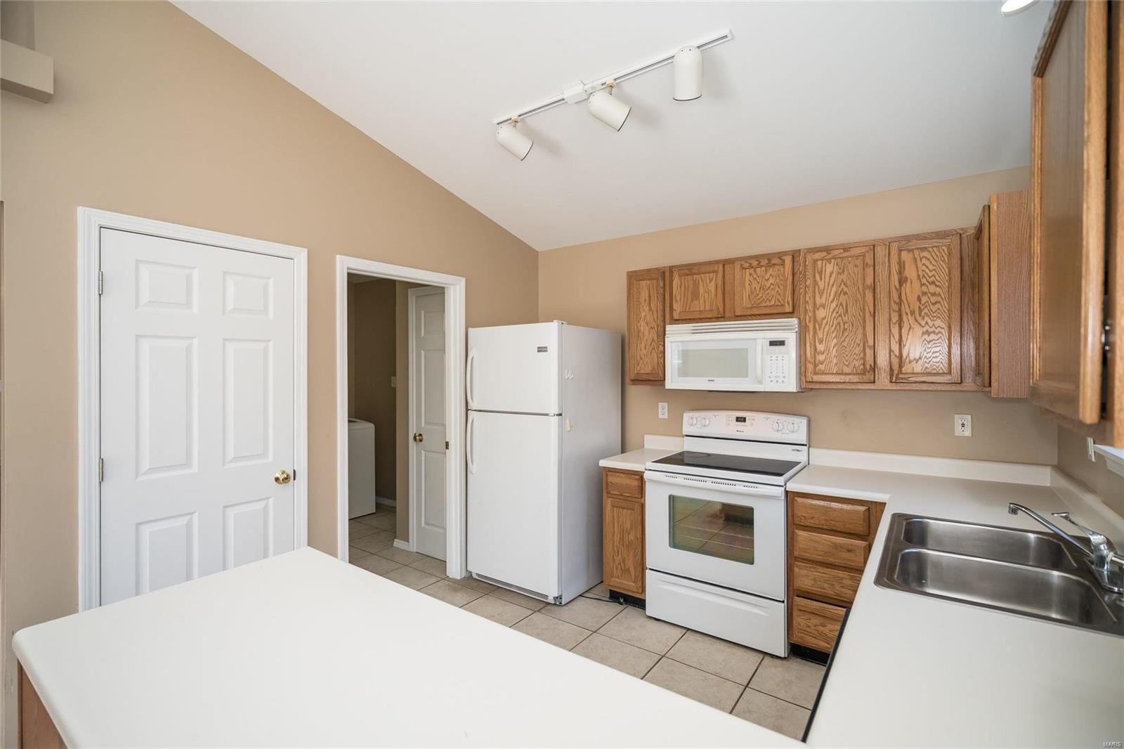 Vlgs At Hutchings Farm #1 - Residential