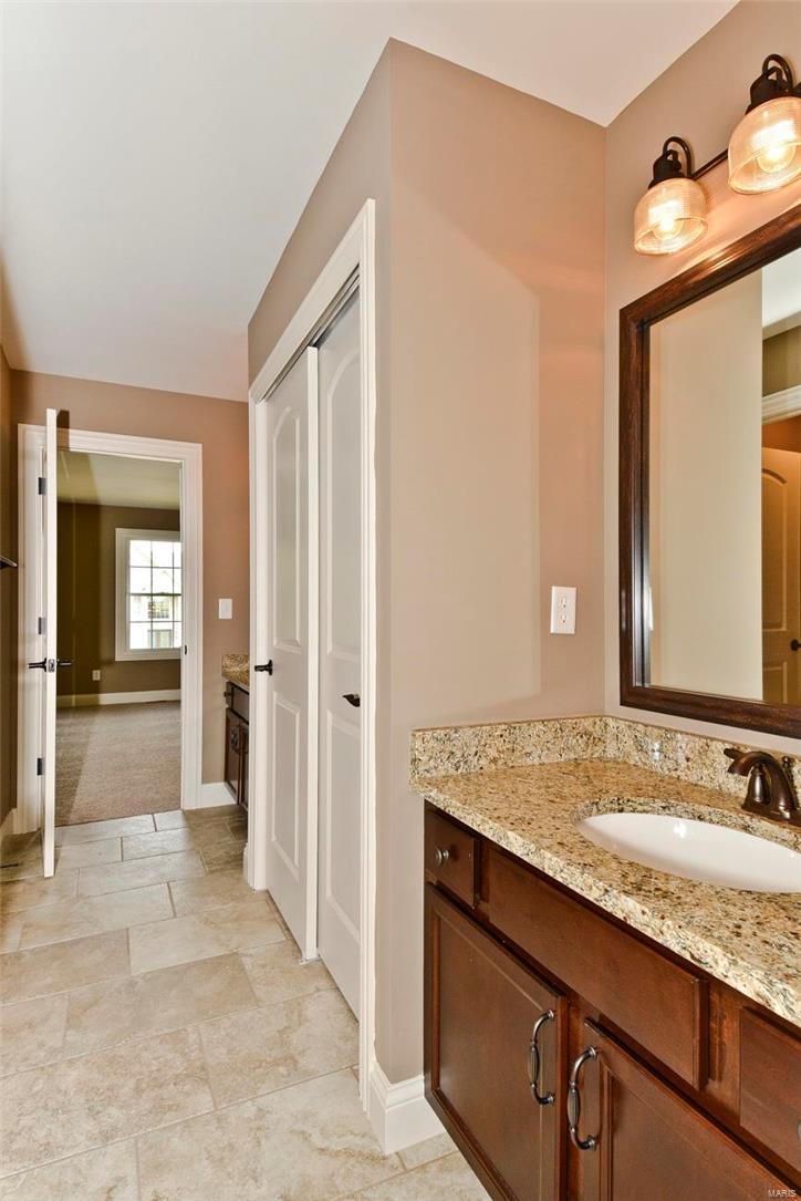 Arbors at Kehrs Mill - Residential