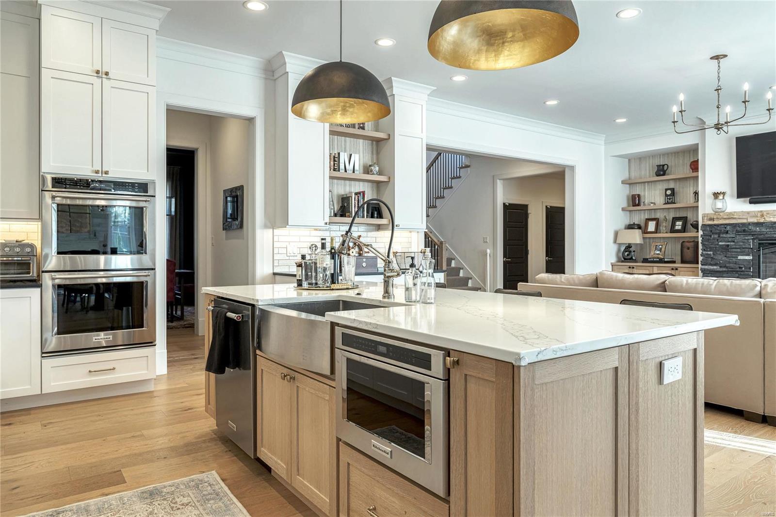 Colonial Hills Parkway - Residential