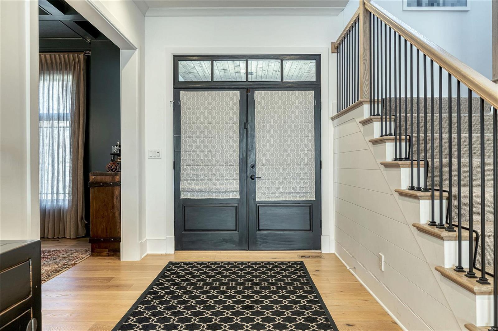 Colonial Hills Parkway - Residential