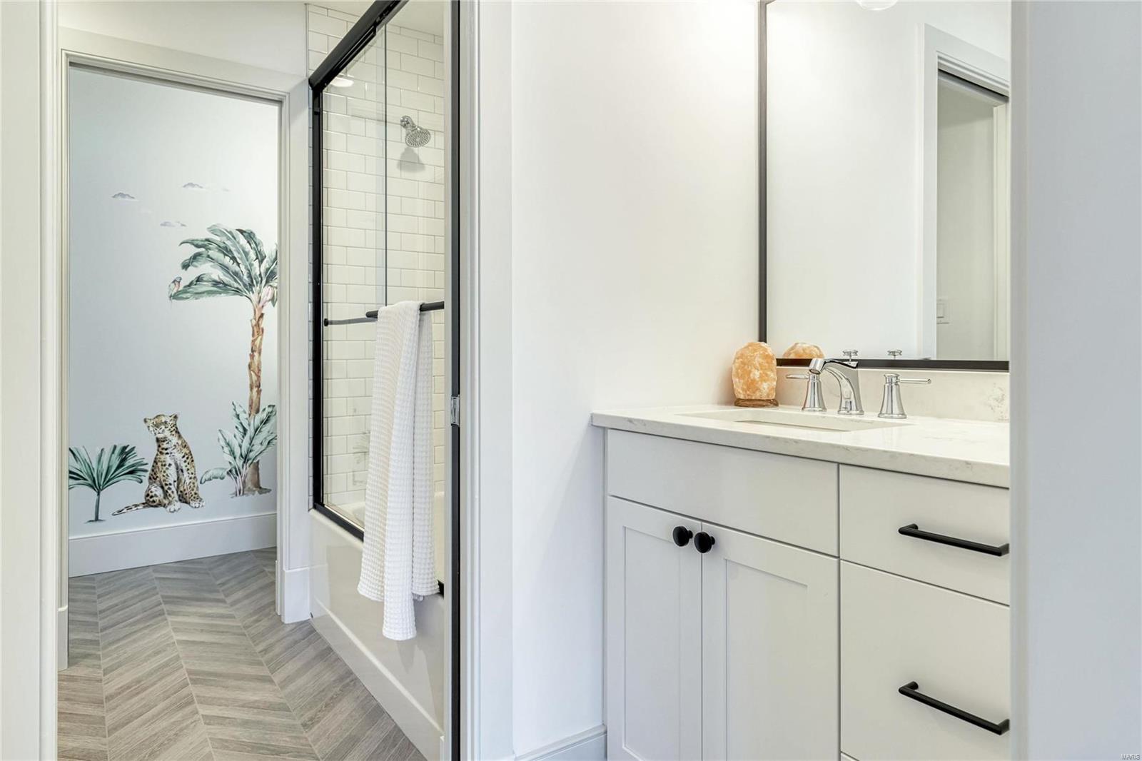 Colonial Hills Parkway - Residential