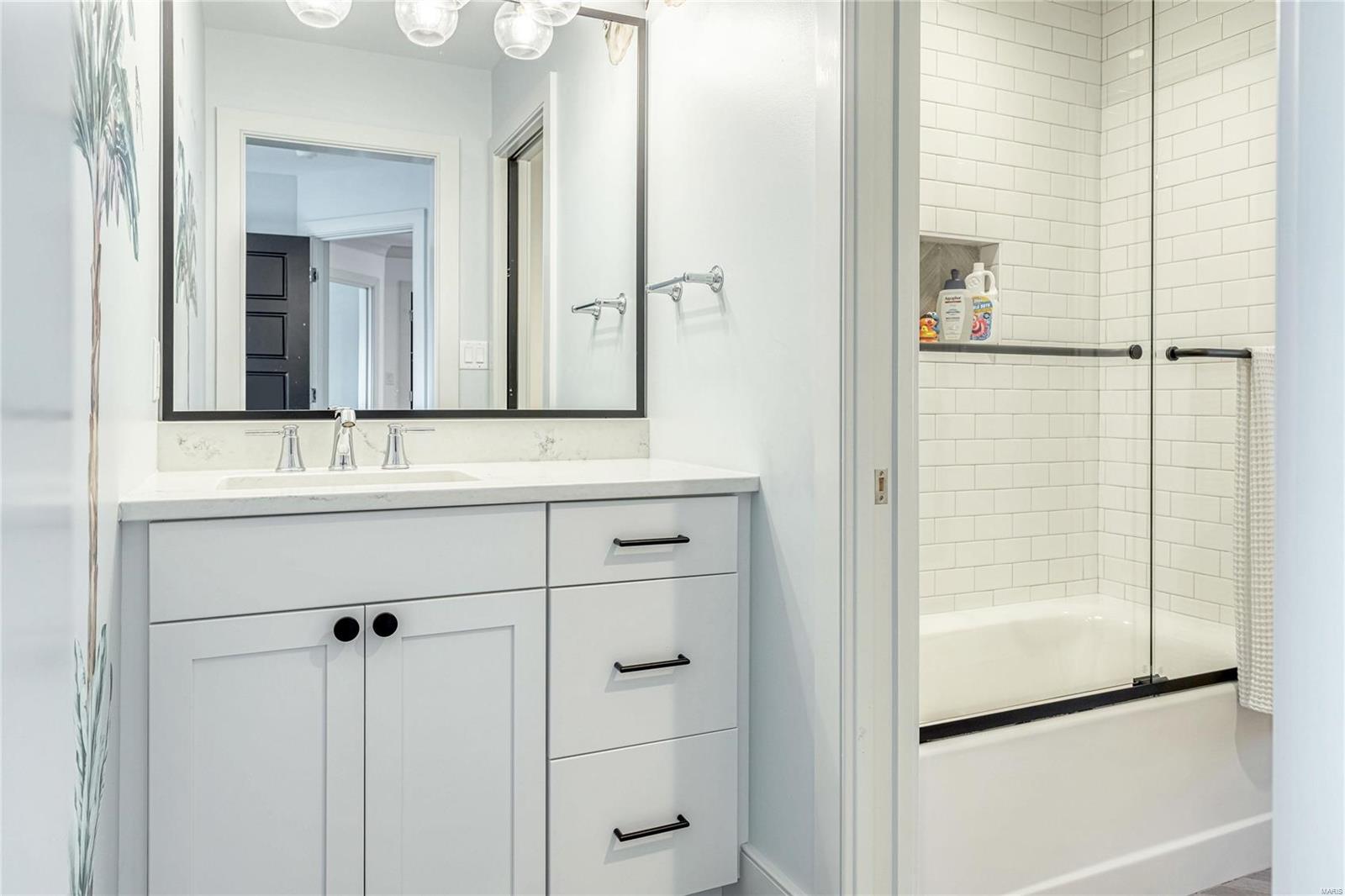 Colonial Hills Parkway - Residential