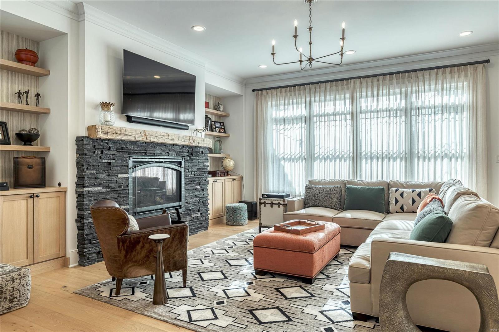 Colonial Hills Parkway - Residential