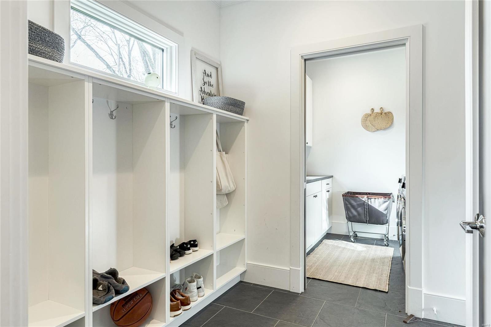 Colonial Hills Parkway - Residential