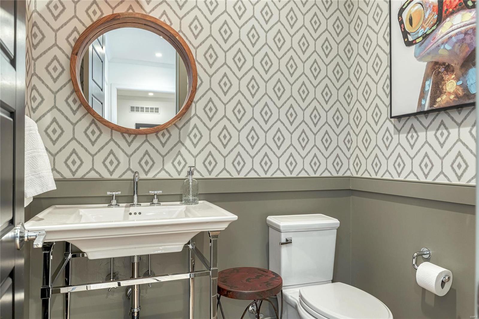 Colonial Hills Parkway - Residential