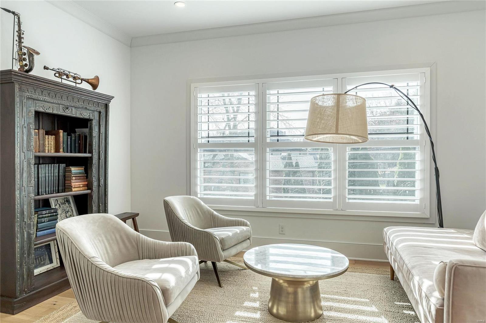 Colonial Hills Parkway - Residential