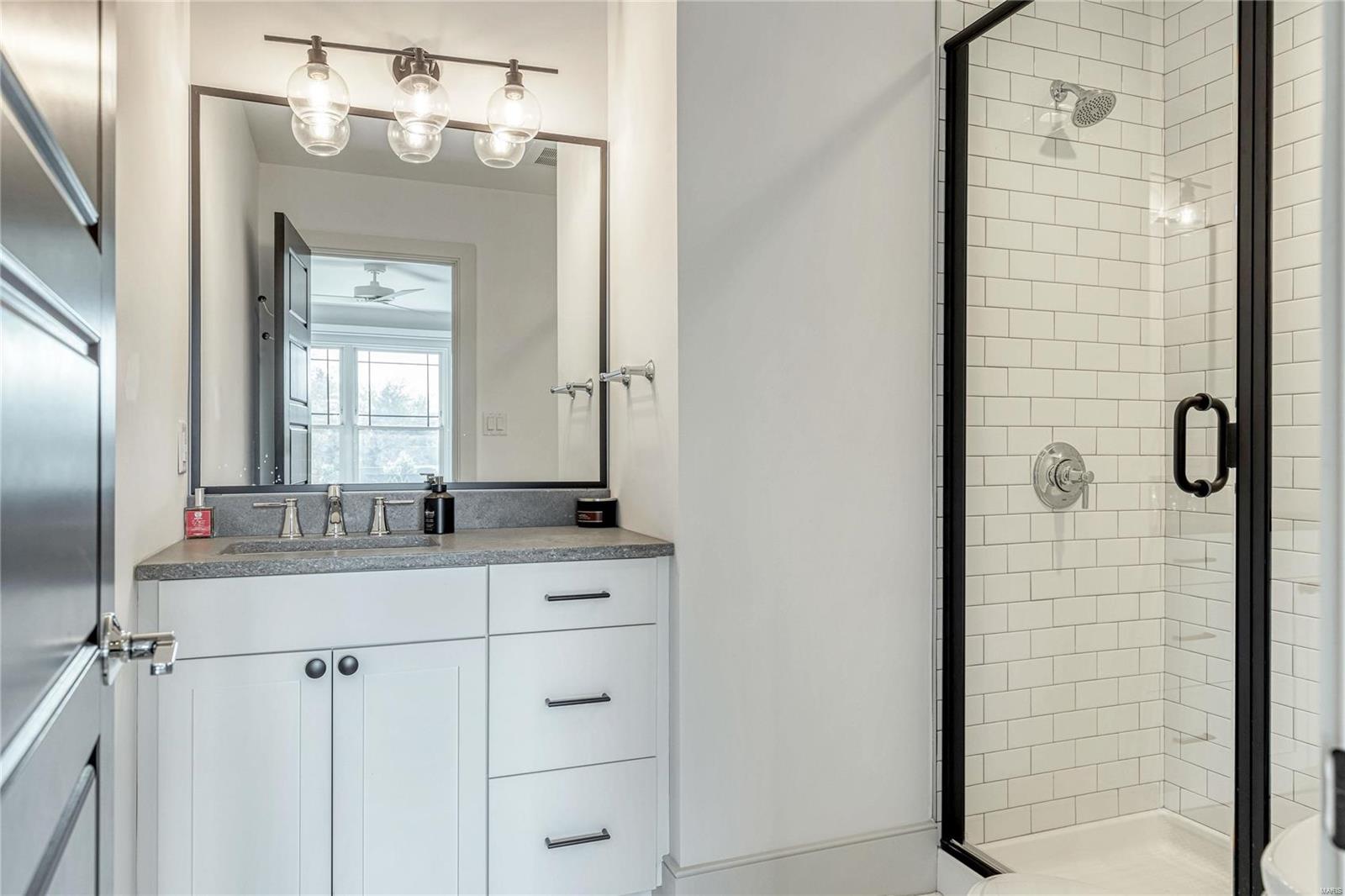 Colonial Hills Parkway - Residential