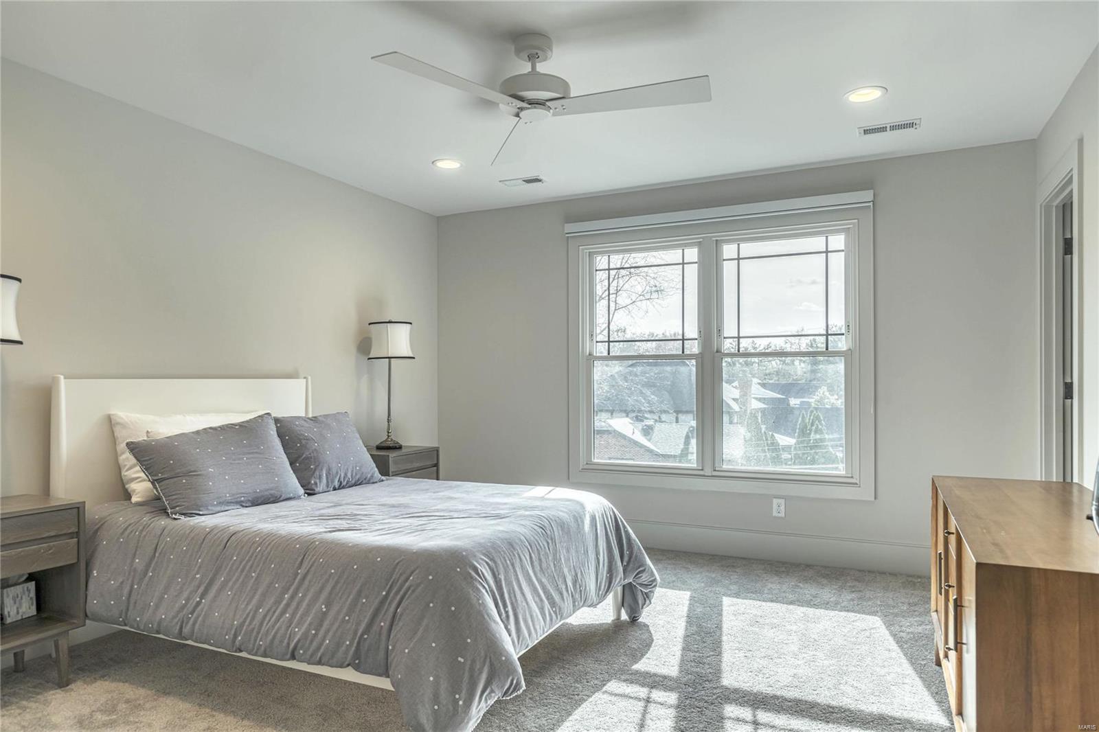 Colonial Hills Parkway - Residential