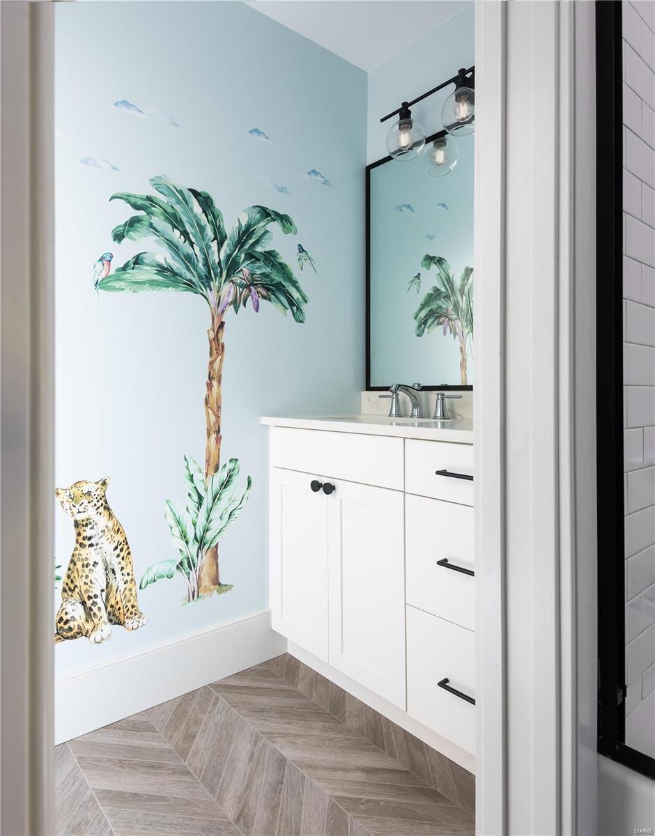 Colonial Hills Parkway - Residential