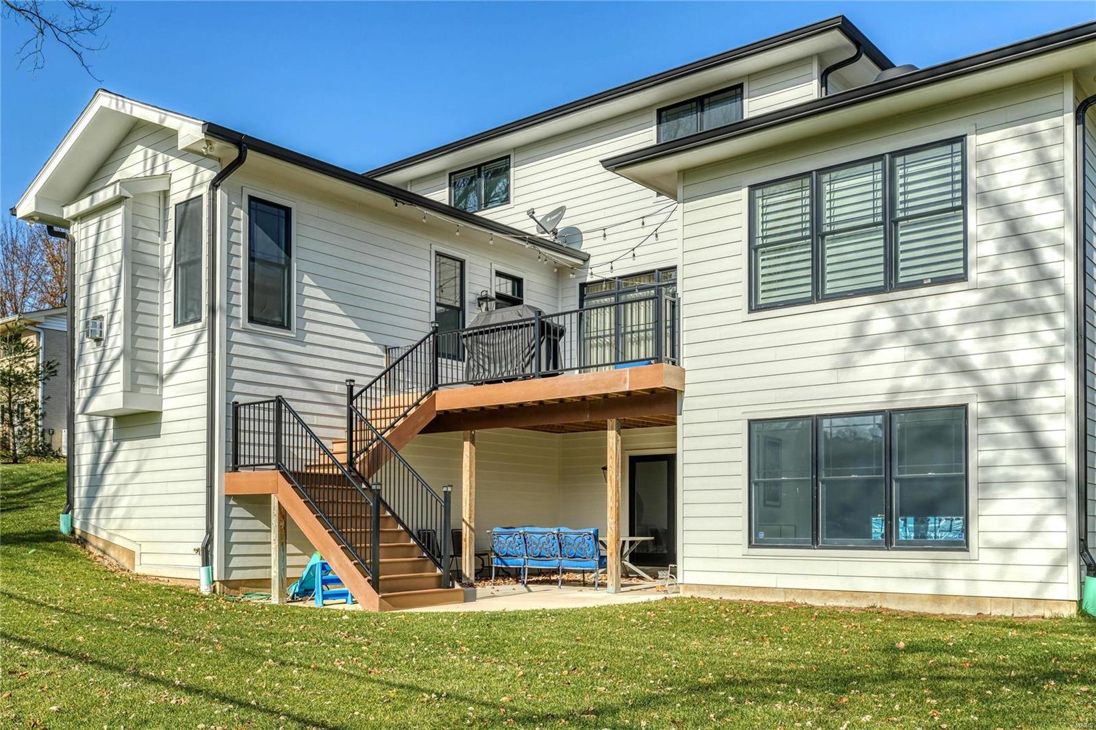 Colonial Hills Parkway - Residential