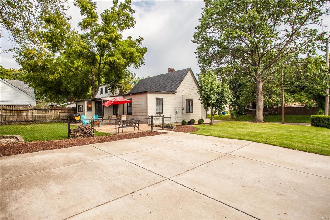 City/St Charles - Residential