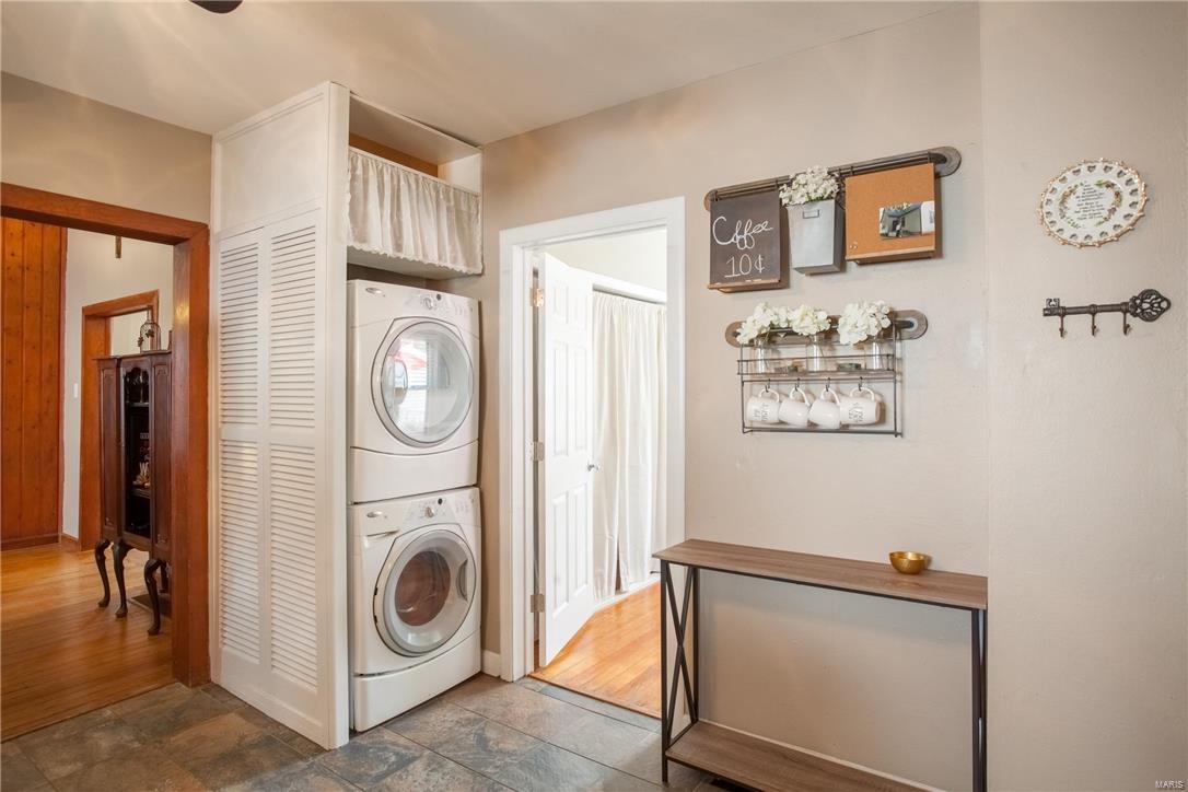 City/St Charles - Residential