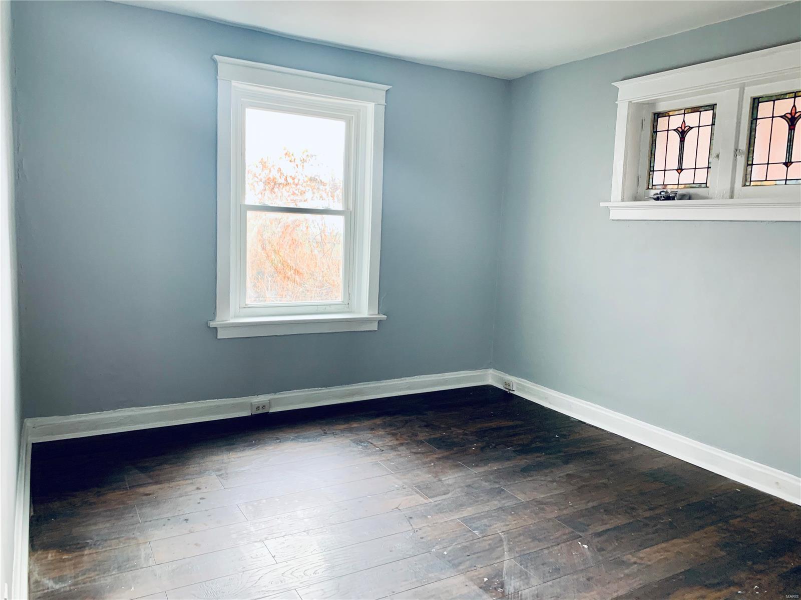 City/Stlouis - Residential Income