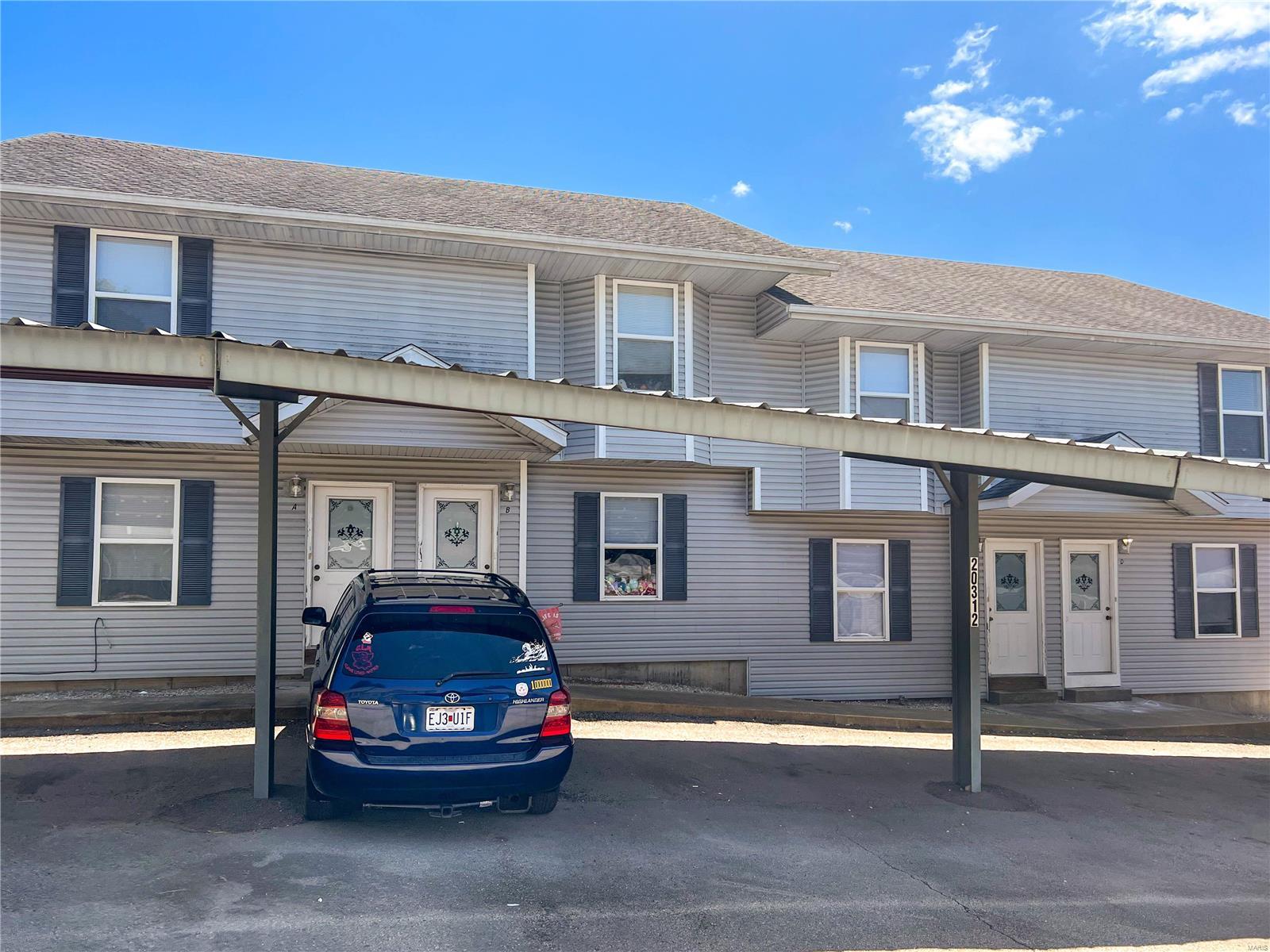 Hunters Point Town Homes - Residential Income