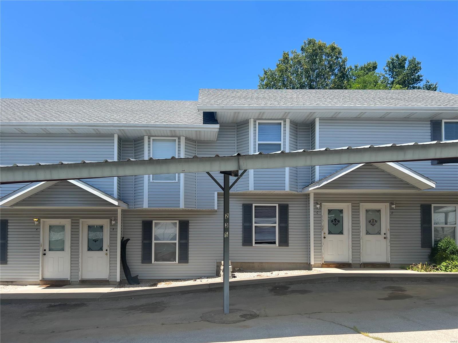 Hunters Point Town Homes - Residential Income