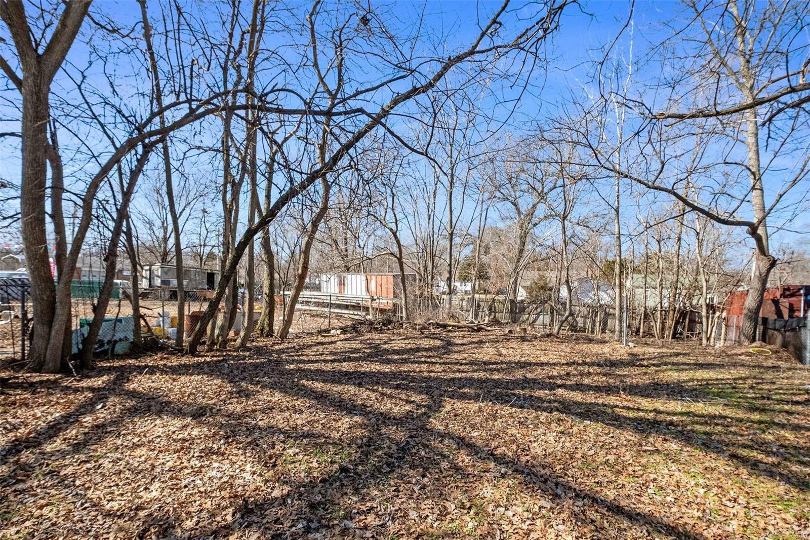 St Louis, Missouri 63114, United States, 2 Bedrooms Bedrooms, ,1 BathroomBathrooms,Residential,Pending,83039