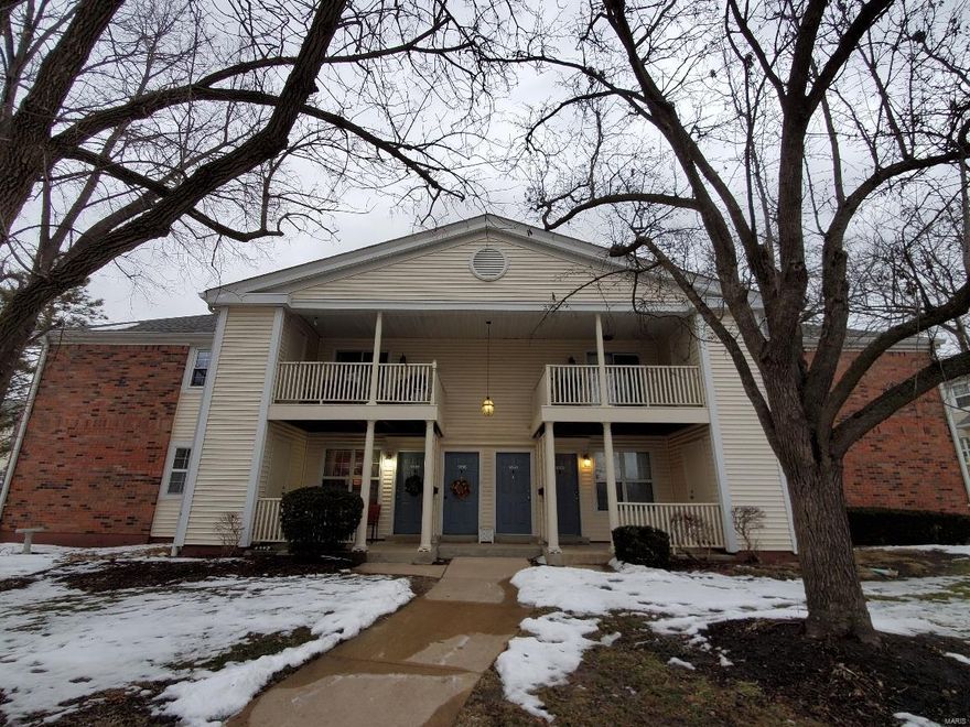 For comp purposes only. Location: End Unit