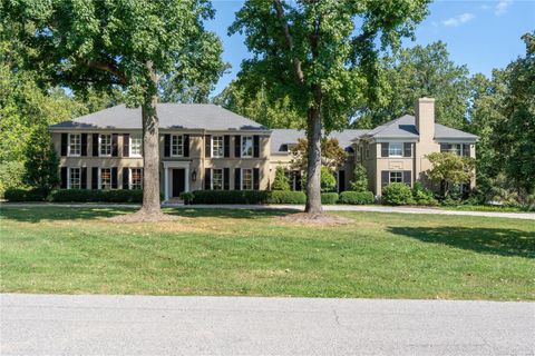 Photo of 23 Countryside Lane, St Louis, MO 63131 (MLS # 24055048)