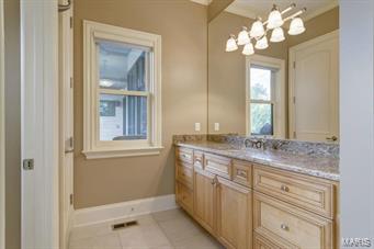 Town & Country Manor - Residential