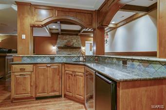 Town & Country Manor - Residential