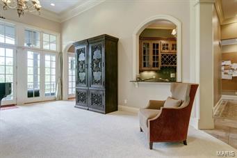 Town & Country Manor - Residential