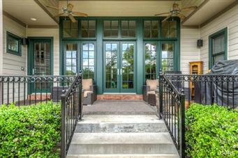 Town & Country Manor - Residential