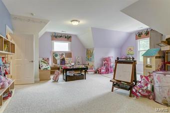 Town & Country Manor - Residential