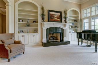 Town & Country Manor - Residential