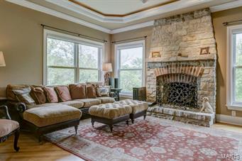 Town & Country Manor - Residential