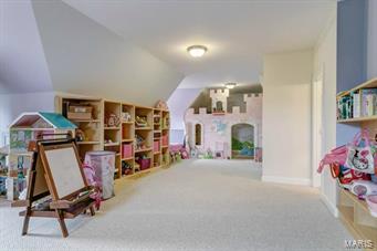 Town & Country Manor - Residential