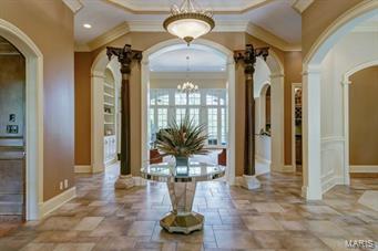 Town & Country Manor - Residential