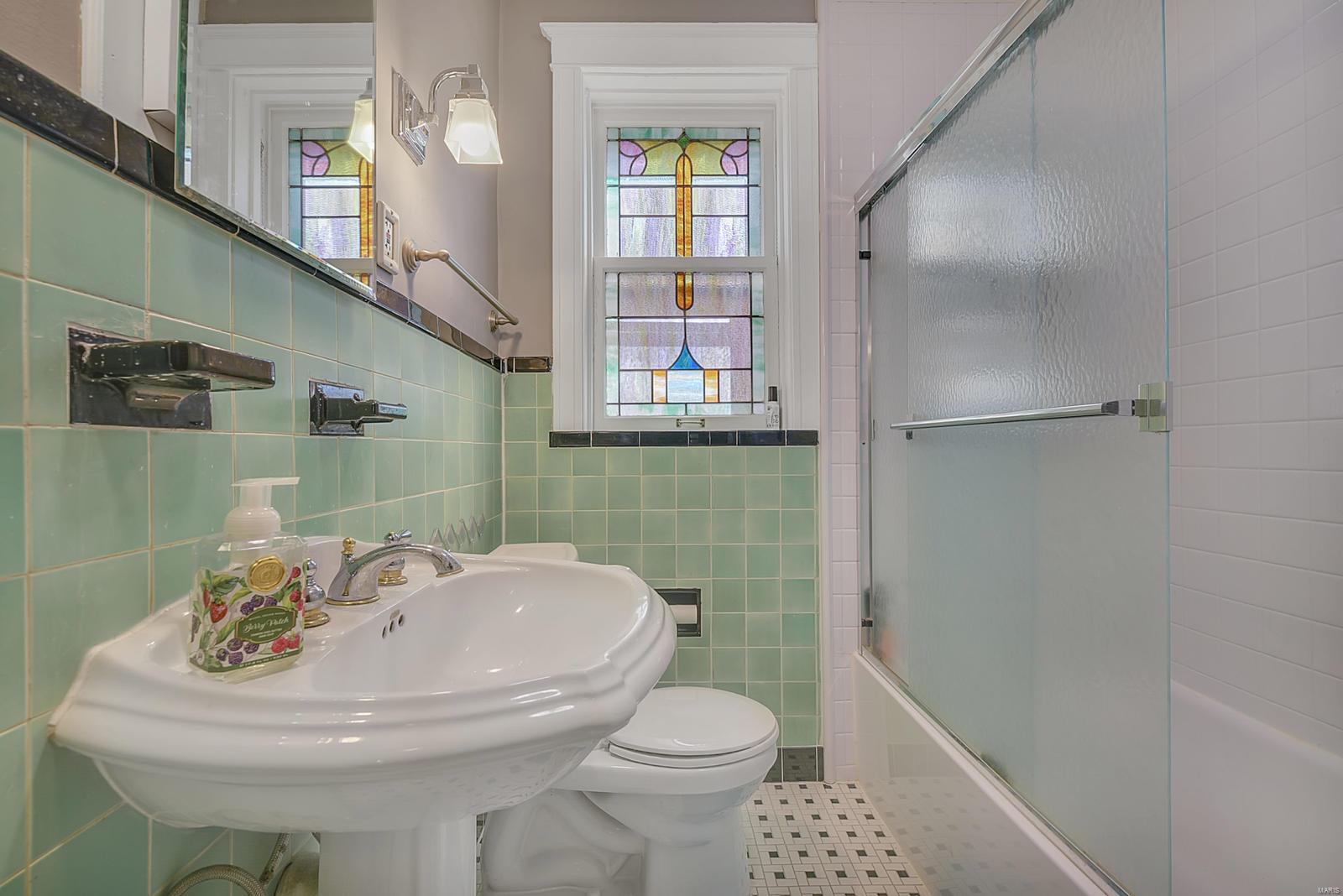 West Forsyth Place - Residential Lease