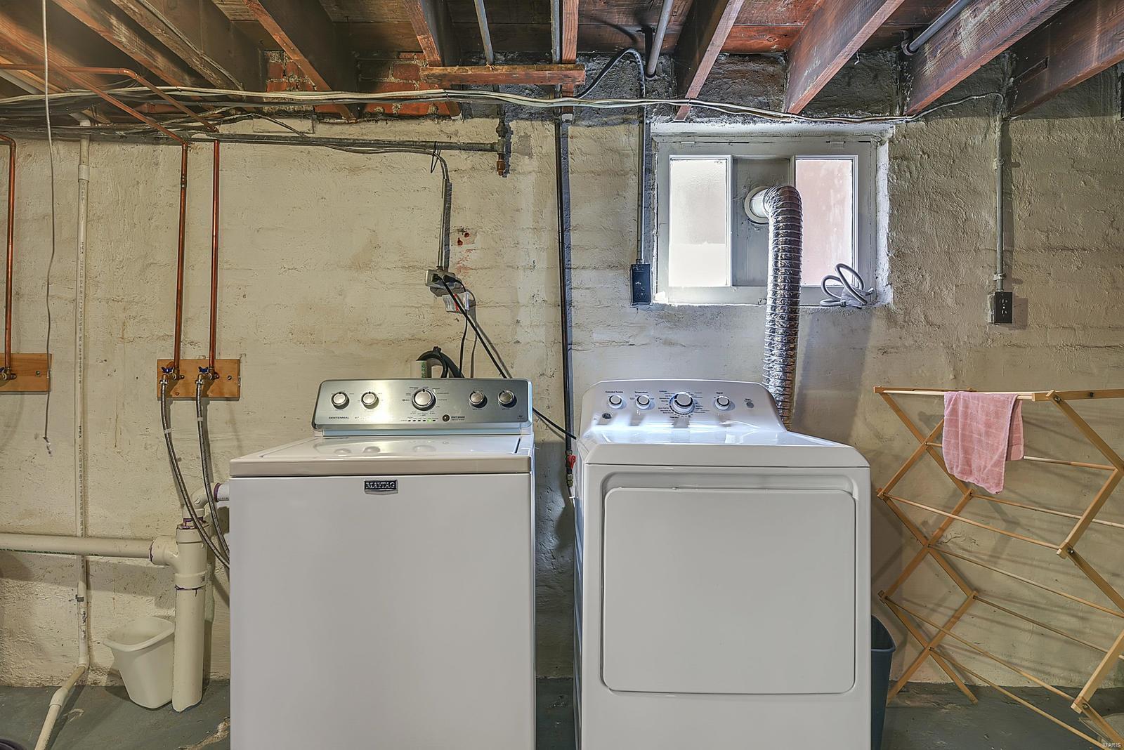 West Forsyth Place - Residential Lease